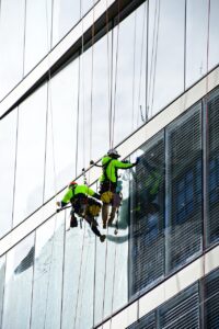 Kaip veikia dulkių siurblys ir kodėl jis kartais sugenda: jaunojo detektyvo vadovas